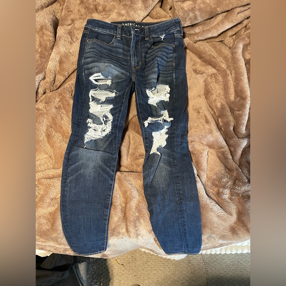 American eagle jeggings. Ripped. Size 6